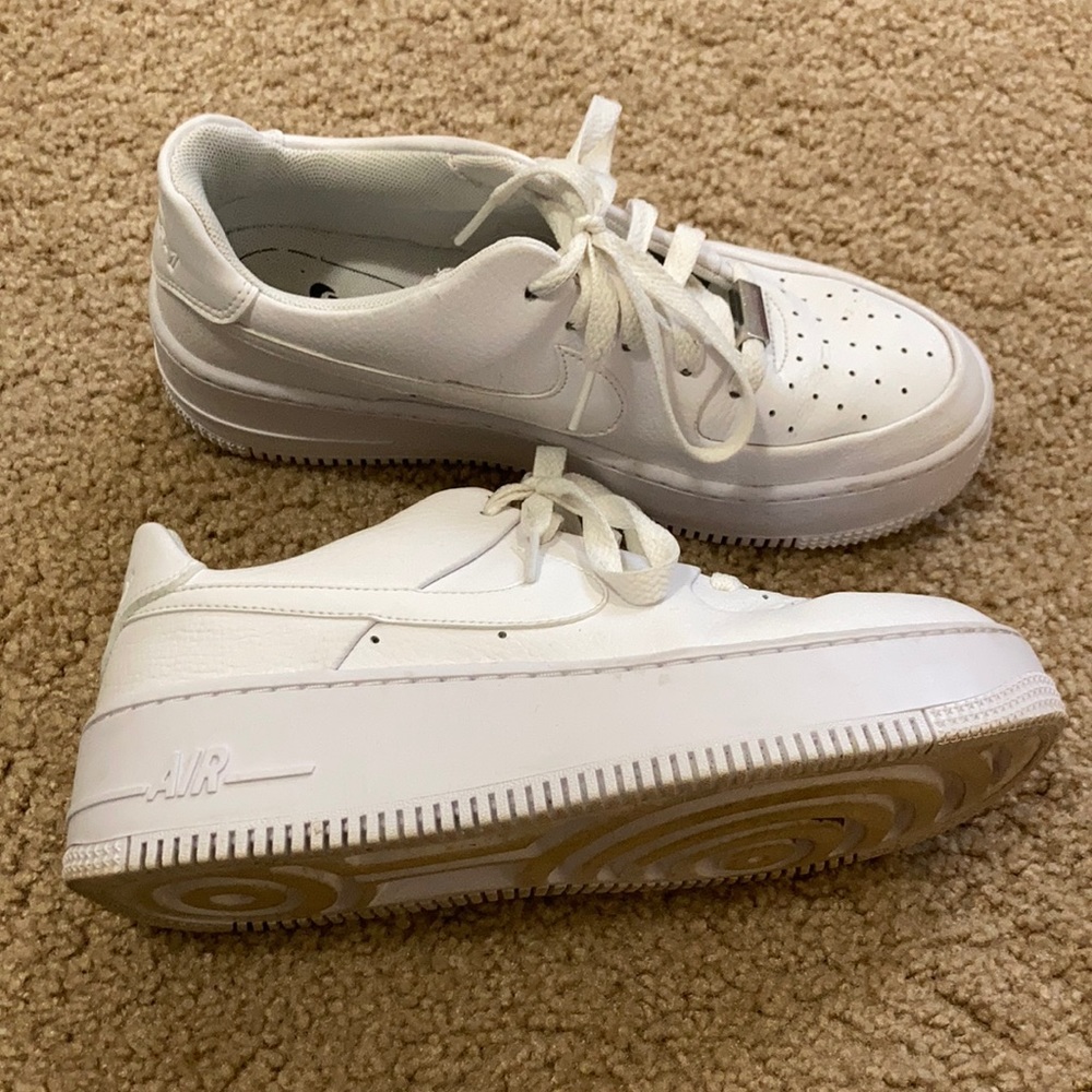 Nike Air Force 1 Sneakers